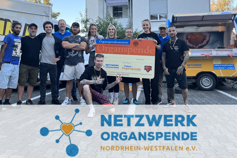 Tolle Aktion: Das Netzwerk erhält Spende von Rheinbacher Tätowierer